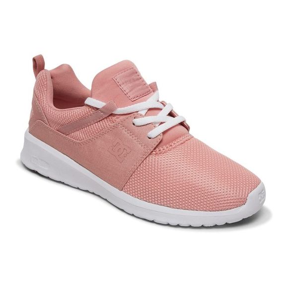 dc heathrow sneakers